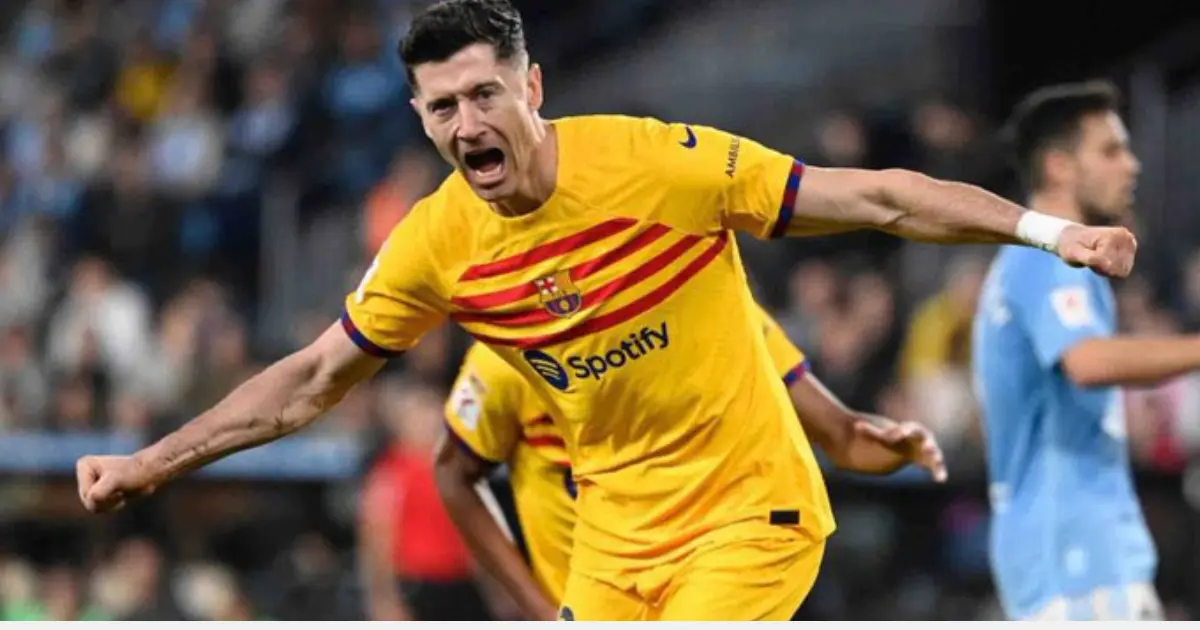 Lewandowski Clinches Last-Minute Victory for Barcelona with Stoppage-Time Penalty