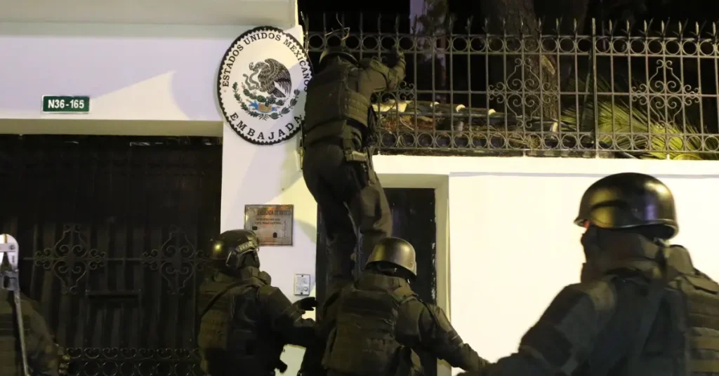 Ecuadorian Police breaks into Mexican embassy